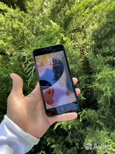iPhone 7 plus 32gb