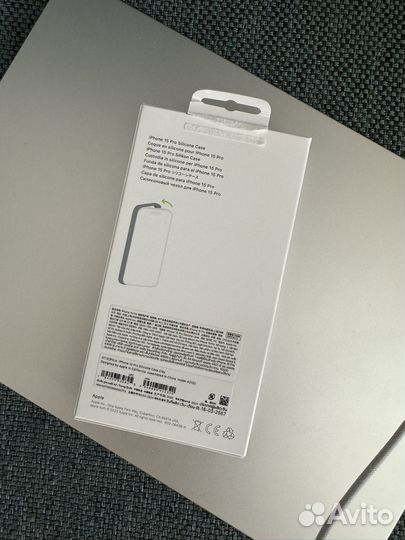 Чехол на iPhone 15 pro MagSafe новый