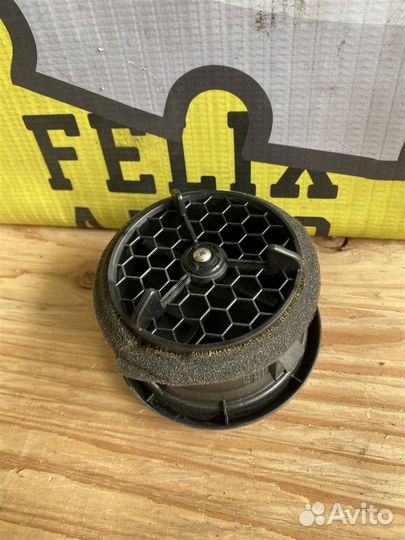 Дифлектор воздуха Nissan Note (E11) 2006-2013