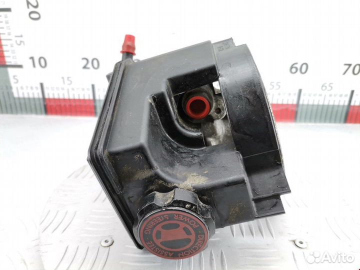 Насос для Peugeot-Citroen Picasso