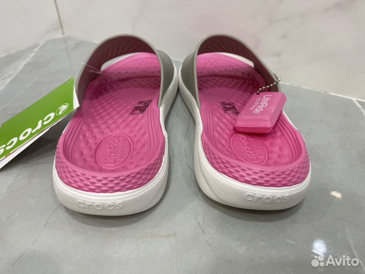 Шлепки crocs literide женские