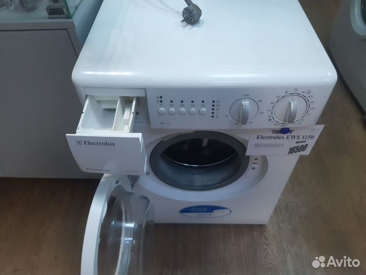 С/м Electrolux EWS 1150(кубик) -3кг Гарантия 6 м