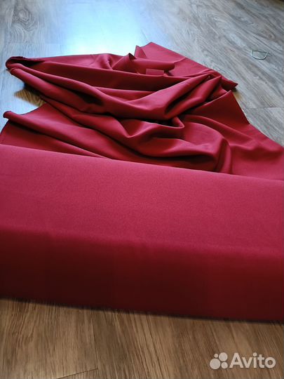 Ткань габардин красный