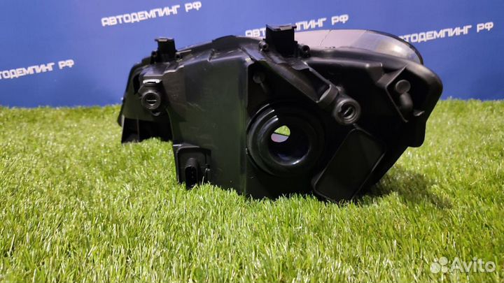 Передняя фара volkswagen polo Дорестайлинг