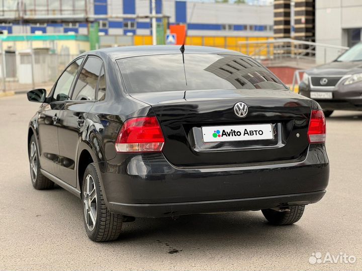 Volkswagen Polo 1.6 МТ, 2011, 105 000 км