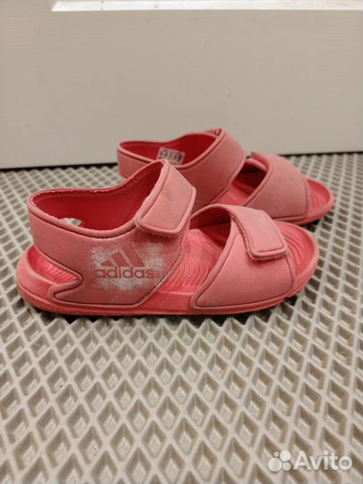 Сандалии adidas