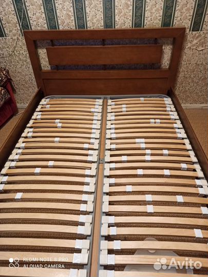 Кровать 140х200, бу, из цельного дерева