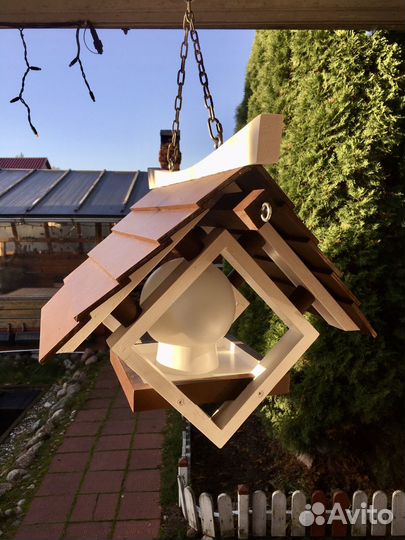 Кормушка для птиц