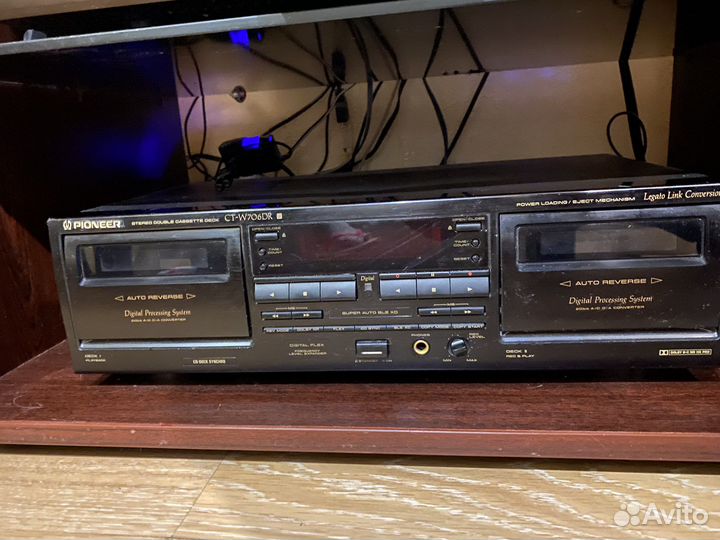 Дека кассетная Pioneer CT-W706DR с цап