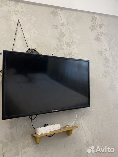 Телевизор samsung