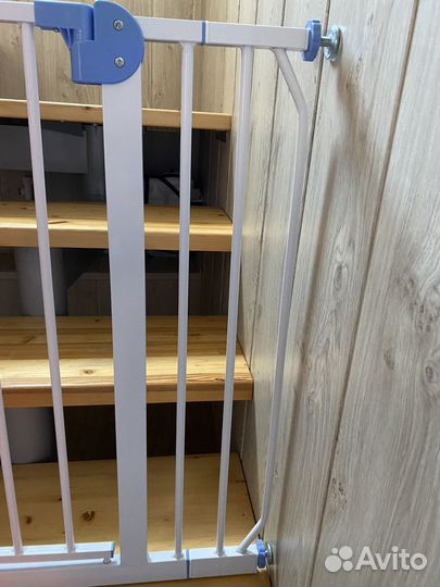 Барьер для лестничного проема для детей