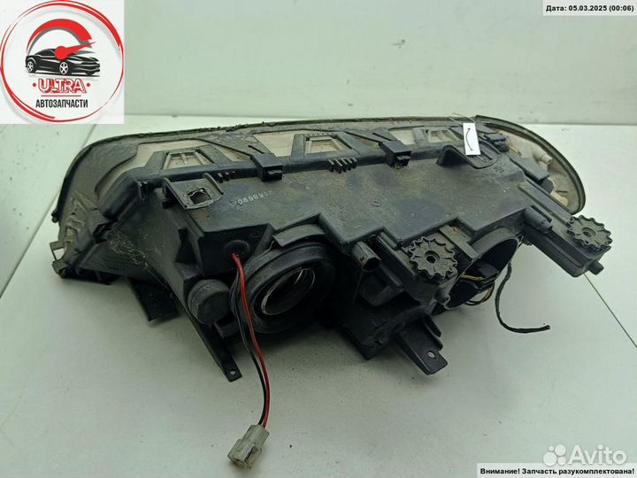 Фара правая б/у BMW 3 E46 (1998-2006)