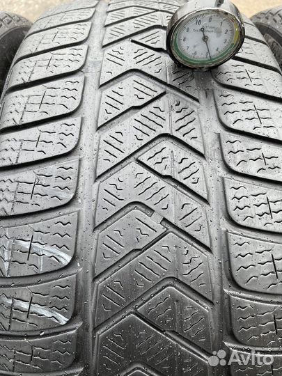 Pirelli Winter Sottozero 3 245/45 R19