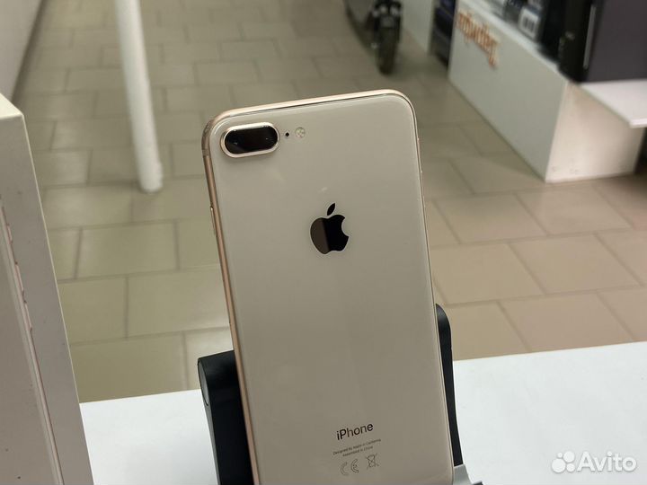 iPhone 8 Plus, 64 ГБ