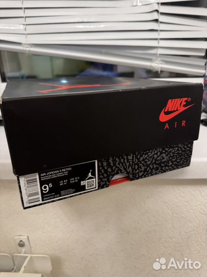 Nike air jordan 3 retro black cement