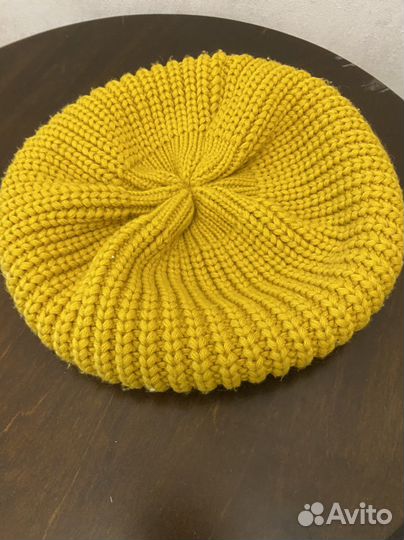 Берет женский