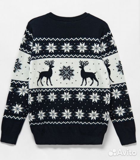 Новый новогодний свитер с оленями 134