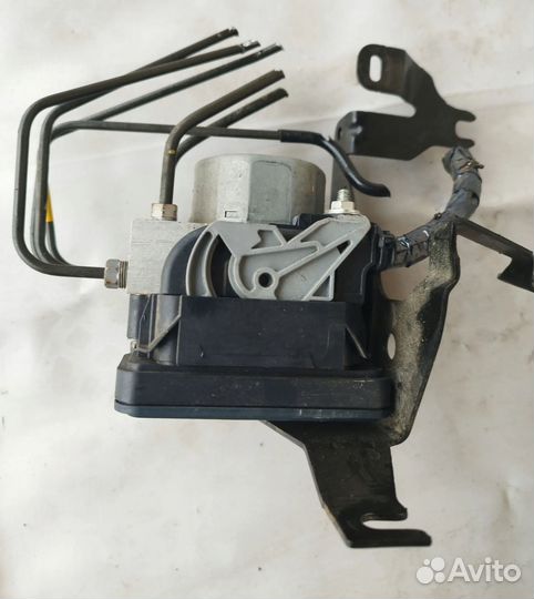 Блок абс 476600188R Renault Clio IV 2012 - - года