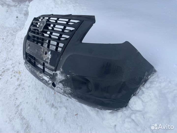 Бампер передний