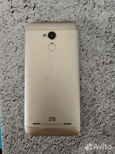 ZTE Blade V7 Lite, 2/16 ГБ