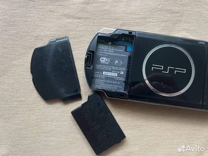 Sony PSP 3008 прошитая 64/32гб,куча игр