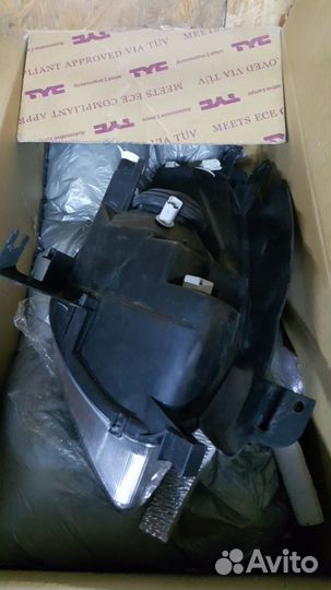 Левая фара для Citroen Xsara Picasso