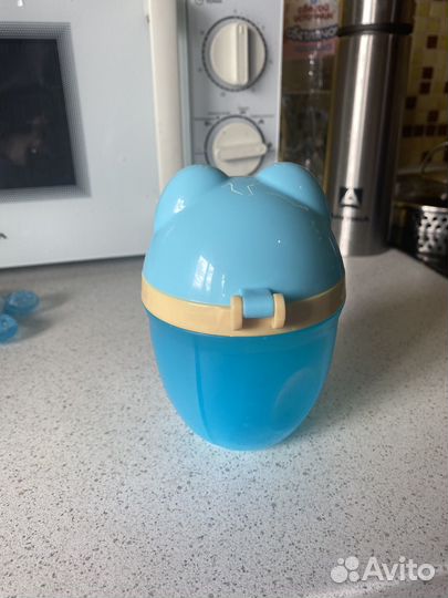 Контейнер, дозатор для смеси