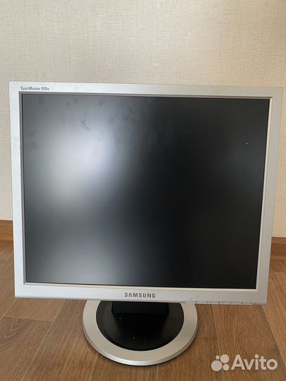 Монитор Samsung syncmaster 940n