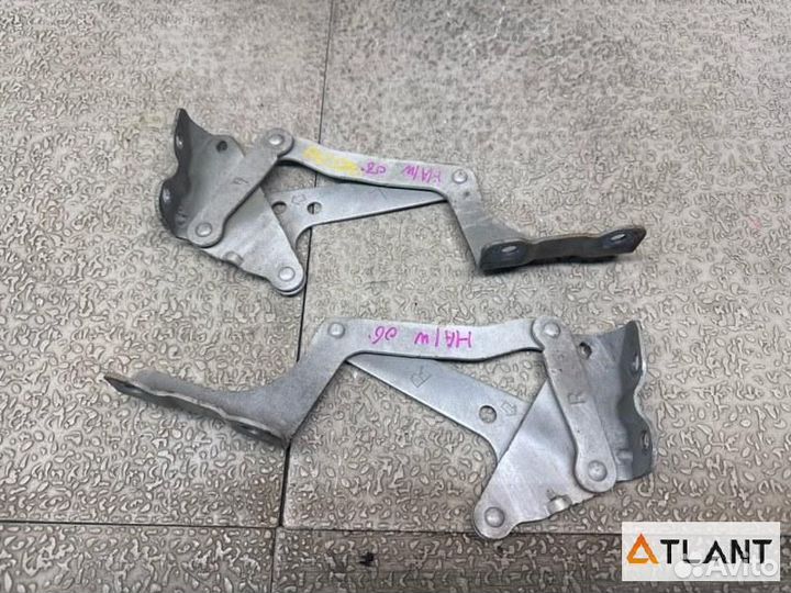 Петля капота mitsubishi I