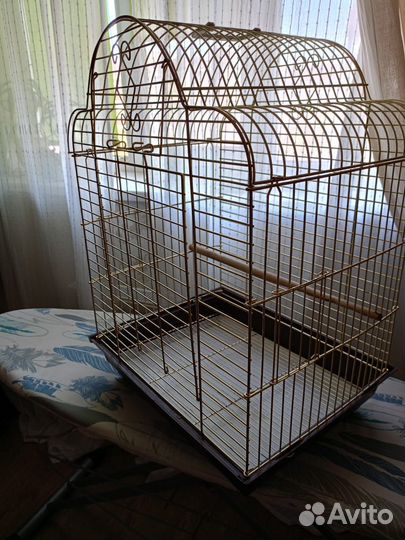 Клетка для попугая среднего