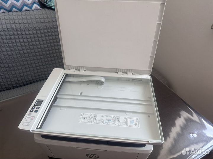 Принтер HP LaserJet Pro MFP M28w