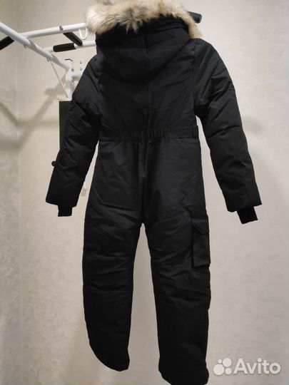 Зимний комбинезон для девочки