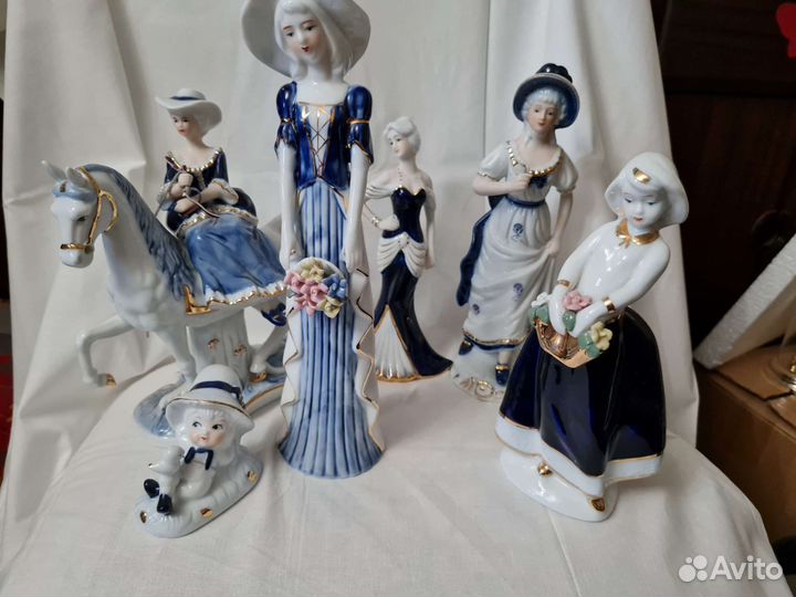 Очень красивые фарфоровые статуэтки