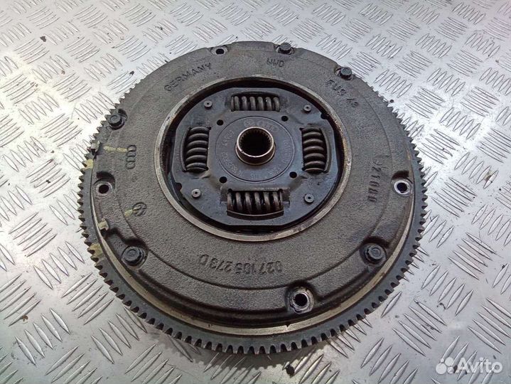 Маховик audi a3 8l (1996 - 2003) 027105273d. 06a141031j