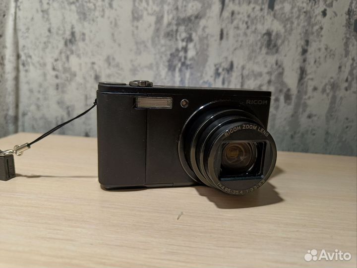 Фотоаппарат Ricoh caplio r8