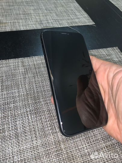 Телефон iPhone xr 64 gb