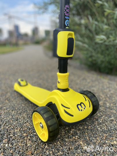 Самокат беговел трансформер 3 в 1 с родительской р