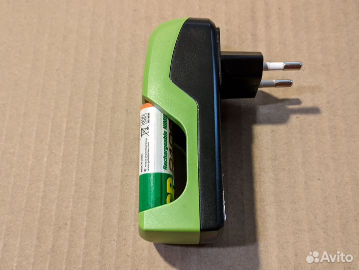 Зарядное устройство GP PowerBank S360