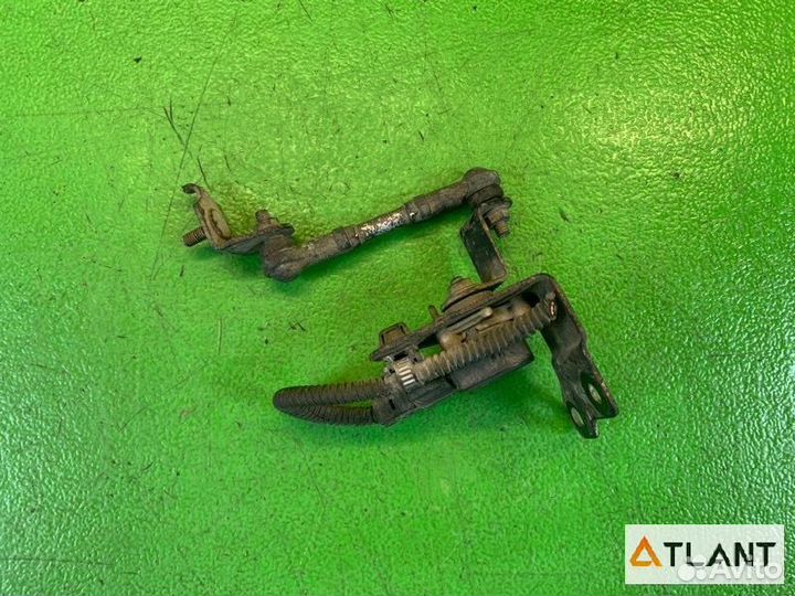 Датчик уровня кузова передняя mitsubishi delica D: