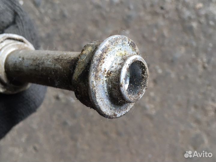 Chevrolet lacetti Трубка