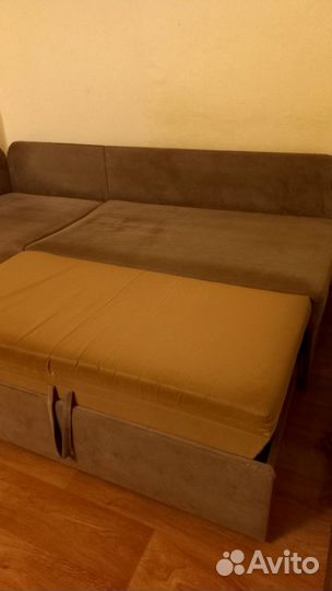 Диван угловой