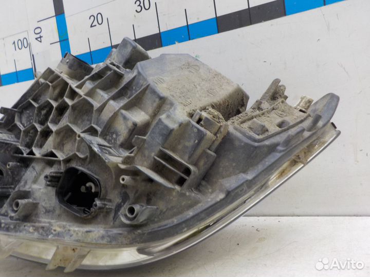 Б/У Б/У Фара правая BMW 1 F20 2011- 63117414142