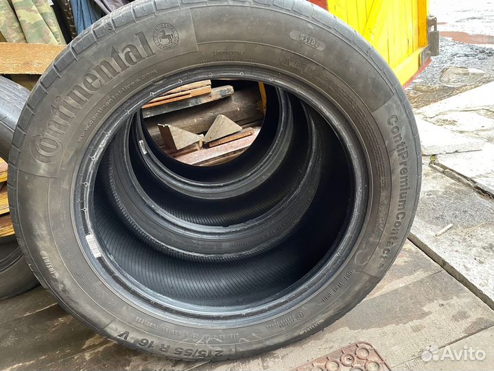 Continental ContiPremiumContact 5 215/55 R16 93V