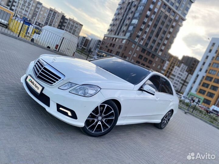 Mercedes-Benz E-класс 3.5 AT, 2010, 301 000 км