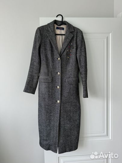 Trussardi Пальто