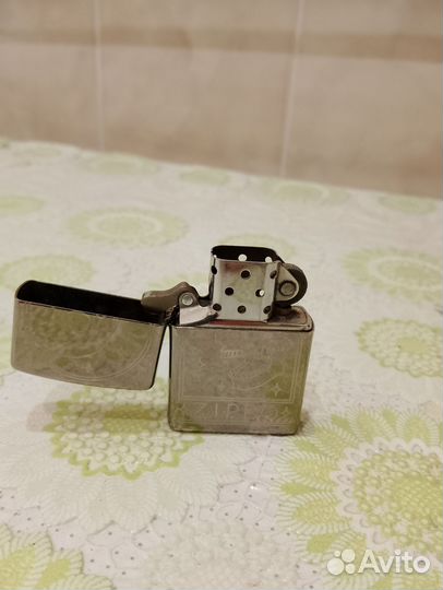 Зажигалка zippo оригинал