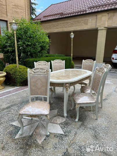 Столы и стулья для кухни. В наличии