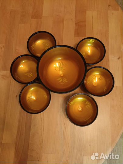 Посуда хохлома