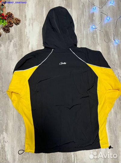 Ветровка Corteiz: в ритме городской жизни