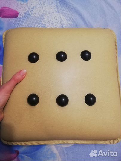 Массажная подушка